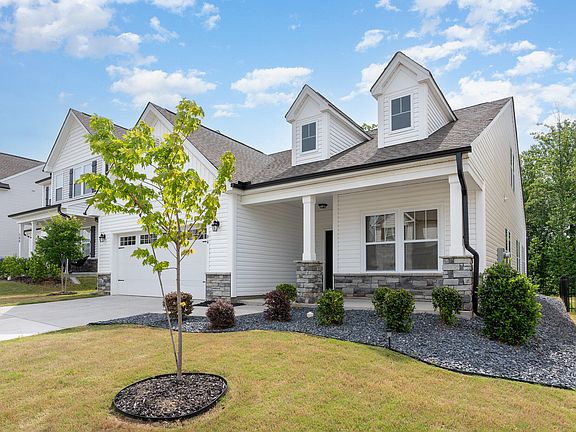 3rd image of 94 Curling Creek Dr