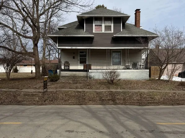 1507 Lexington Ave, Lawrenceville, IL 62439