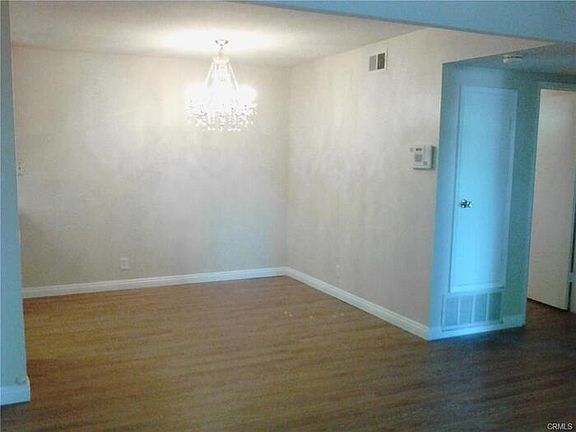 5th image of 1430 Cabrillo Park Dr