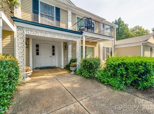 7026 Quail Hill Rd, Charlotte, NC 28210