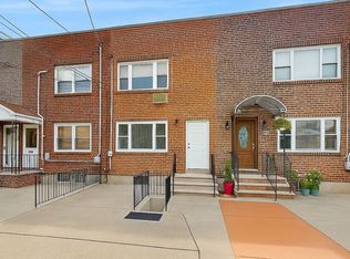1570 Colden Ave, Bronx, NY 10462