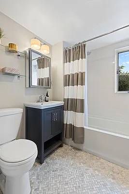 Sold by Corcoran | media 7