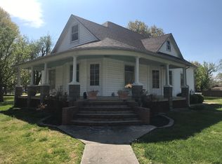 302 E Main St, Arma, KS 66712