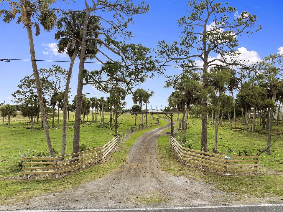 1st image of 1720 S Brocksmith Road