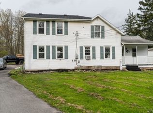 330 Plank Rd, Lockport, NY 14094