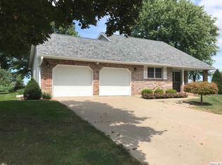 104 Birch St, Ursa, IL 62376