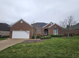 4399 Ashbury Parke Dr, Newburgh, IN 47630