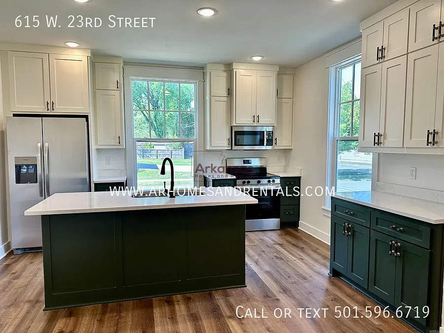 1/2 Off First Month's Rent ~ 615 W. 23rd Street | 2 Bedrooms | 1.5 Bathrooms — Photo 4