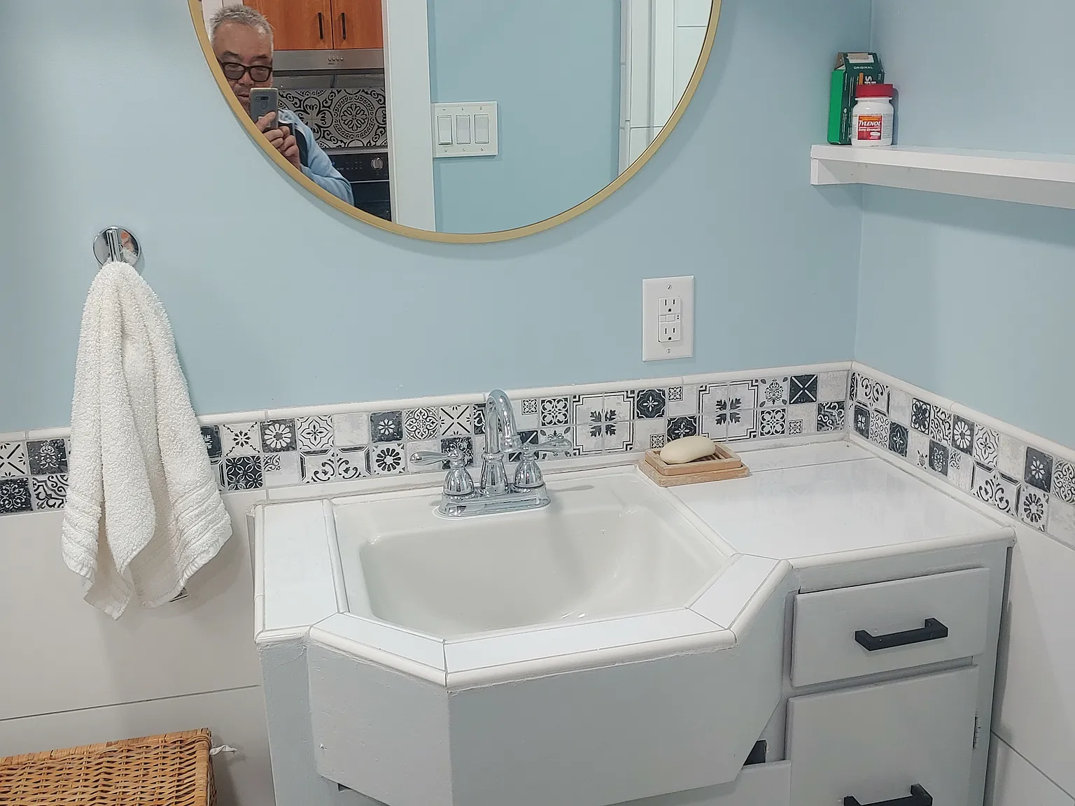 1119 Village Way — Photo 2
