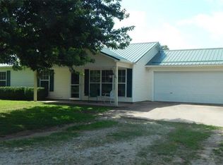 504 Carr St, Pea Ridge, AR 72751