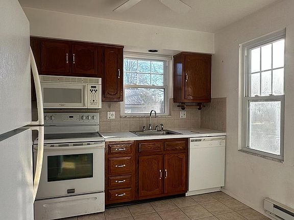 5th image of 25 Sunset Rd