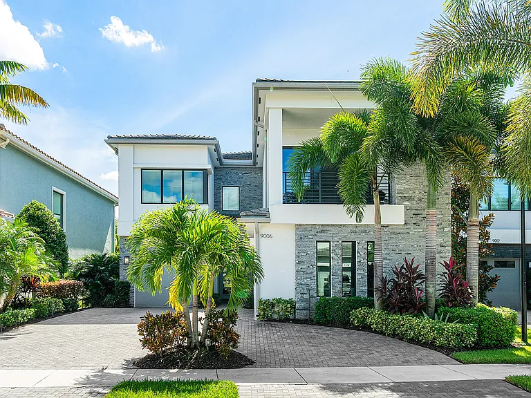 9006 Dulcetto Ct — Photo 3