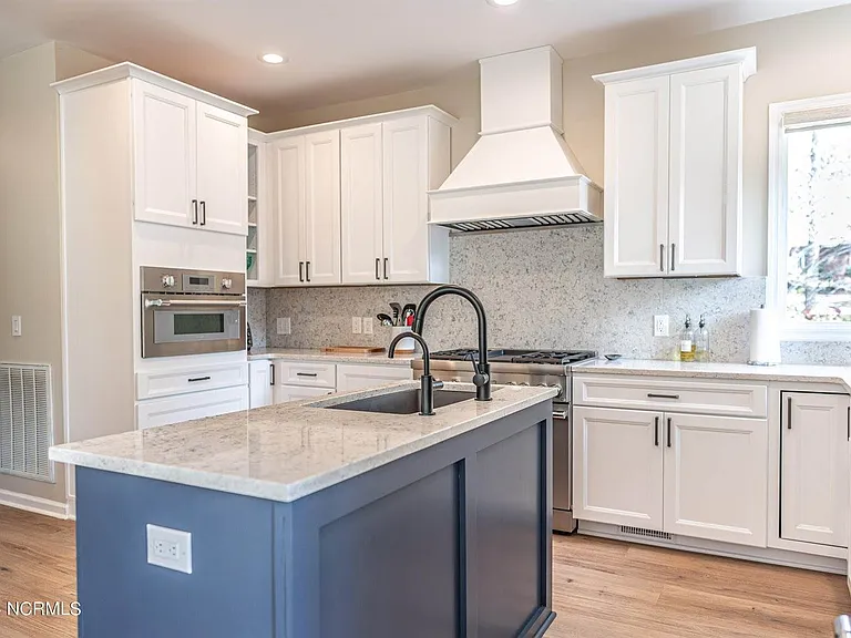 215 Plantation Dr — Photo 12
