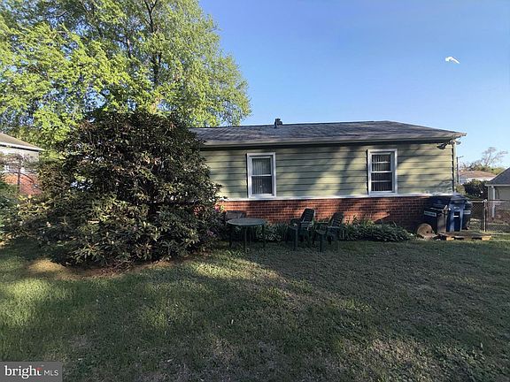 2nd image of 12204 Bluhill Rd