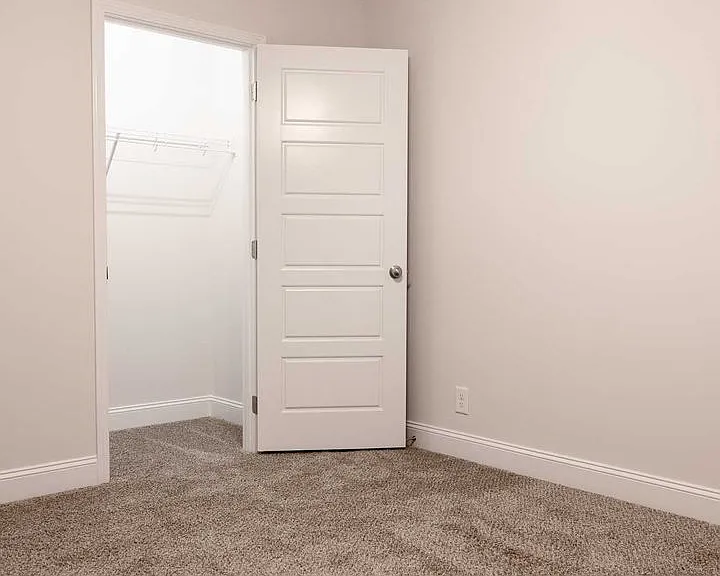 246 Wexford Way — Photo 31