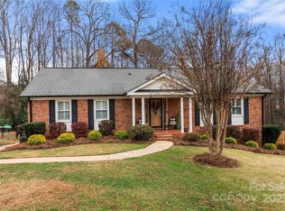 2010 Monticello Dr, Gastonia, NC 28056