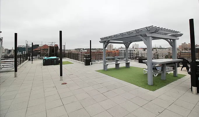 Rented by MADEHOME | media 9