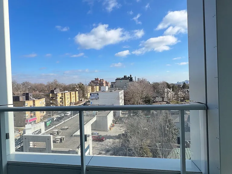 2020 Bathurst St #931 — Photo 12