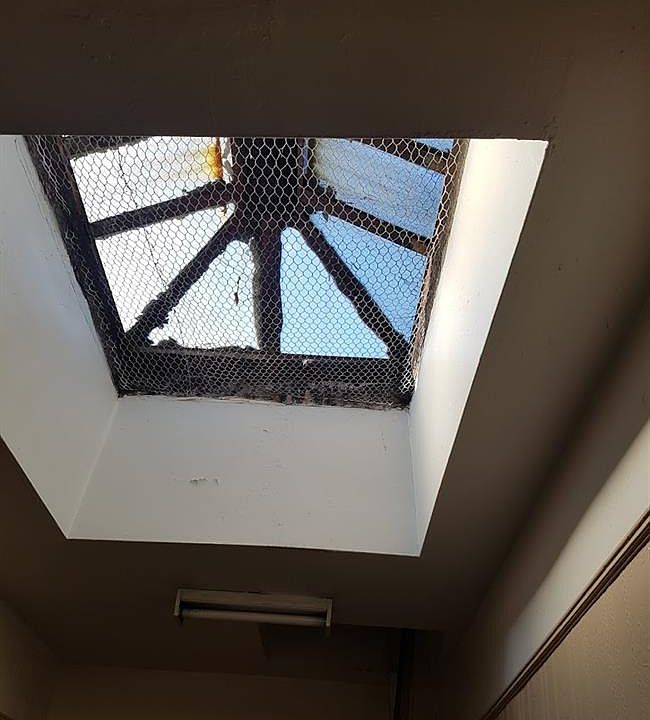 2nd image of 1230 Commonwealth Ave