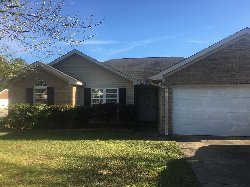 1st image of 6105 Ashbury Ln