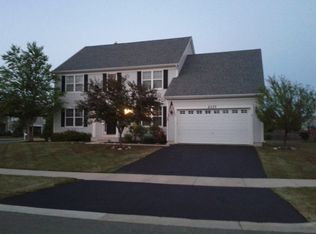 2337 Fishhook Way, Wauconda, IL 60084