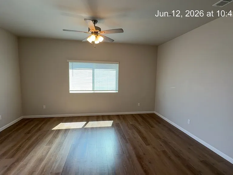 510 S Summit St #101-103 — Photo 3
