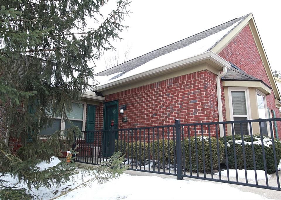 1st image of 141 Village Trail Dr