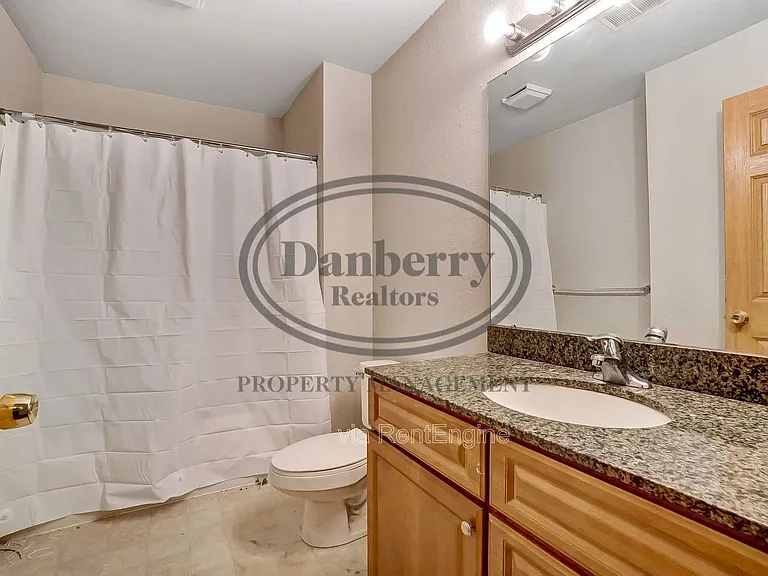 1115 N Byrne Rd — Photo 26