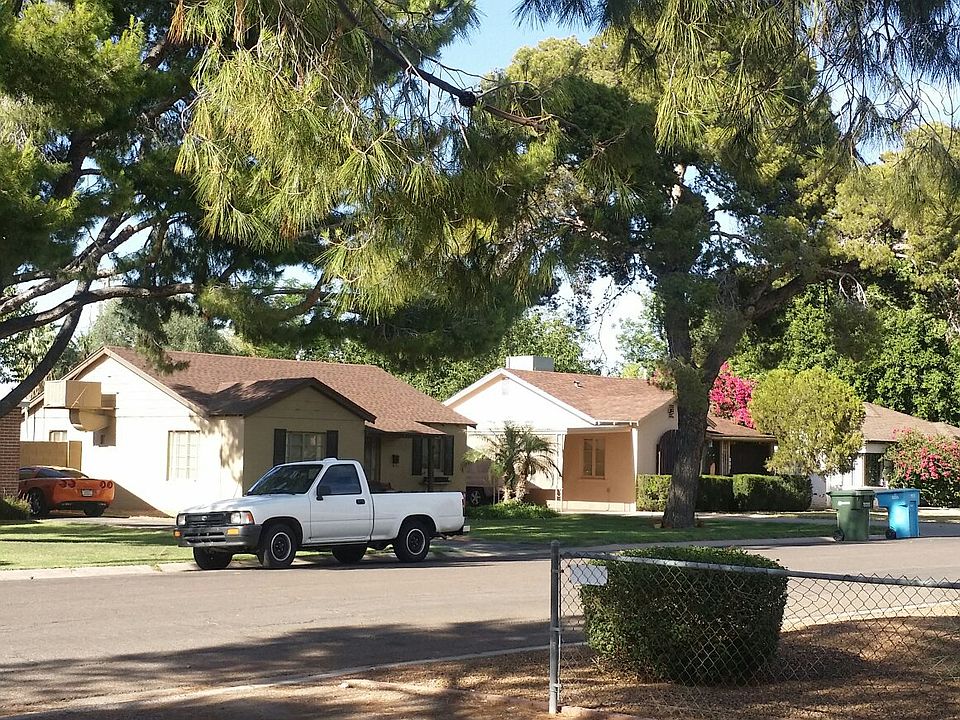 2nd image of 345 W Roma Ave