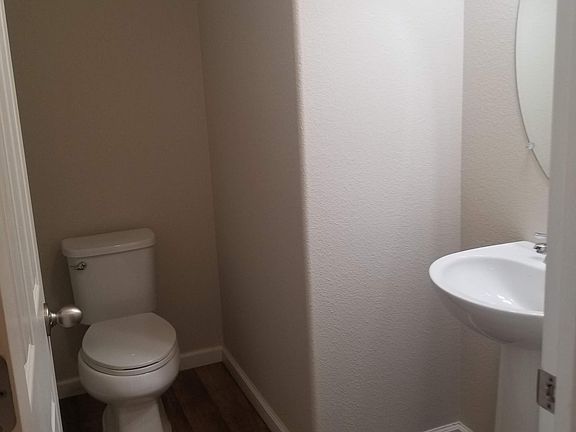 5th image of 8151 Astaire Ln