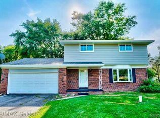 2342 S Elms Rd, Swartz Creek, MI 48473