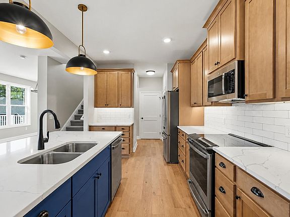 2nd image of 70 Mabel Way