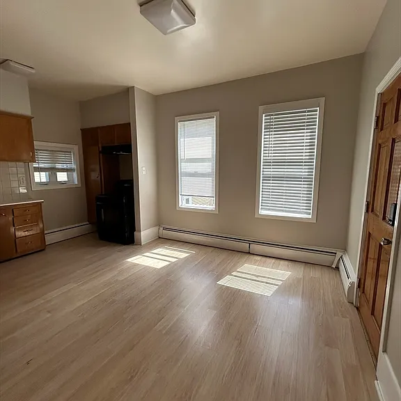 613 Durfee St #2 — Photo 21