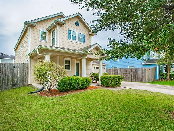 2nd image of 4115 Fairhope Oak St