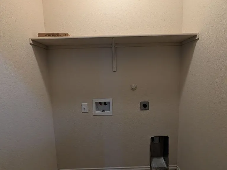 660 Creekside Cir — Photo 20