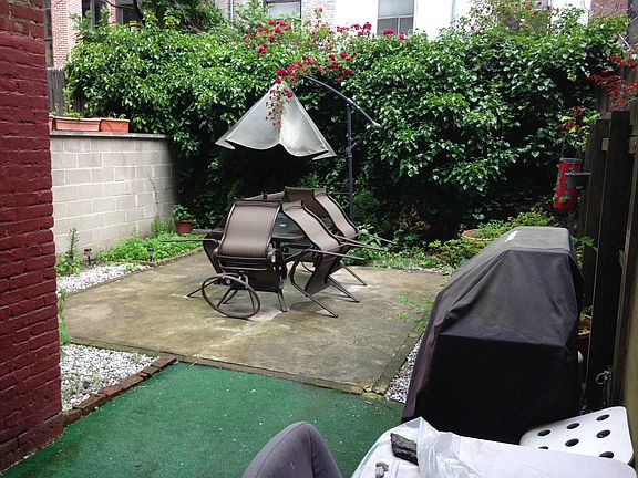 2nd image of 343 W 87th St APT 2