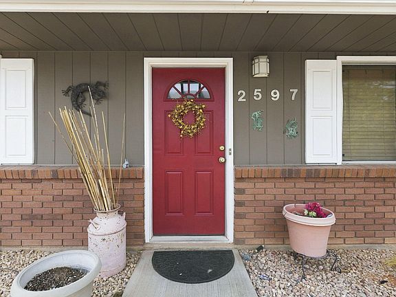 3rd image of 2597 Canyon View Dr