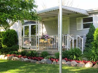 3113 Vineland Ave, Burton, MI 48519