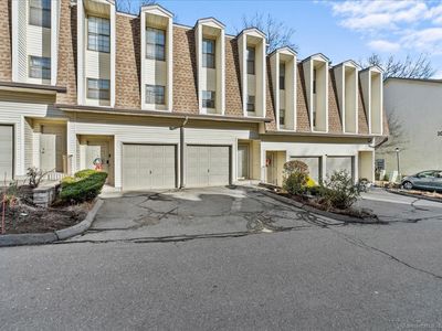 36 North Mountain Road APT D, New Britain, CT, 06053
