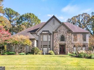 8685 River Trce, Roswell, GA 30076