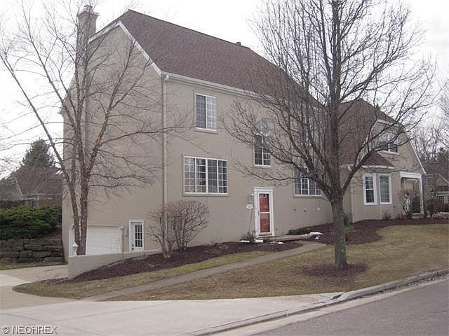 1st image of 10417 W Cobblestone Ln