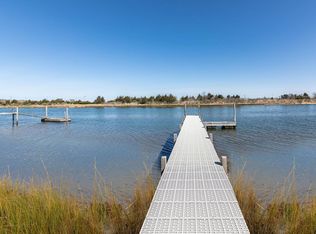 95 Crescent St, Sag Harbor, NY 11963