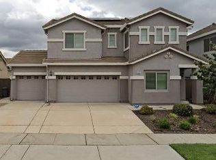 5621 Peach Tree Dr, Linda, CA