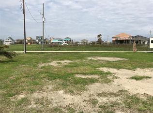 1987 Gulf St, Crystal Beach, TX 77650