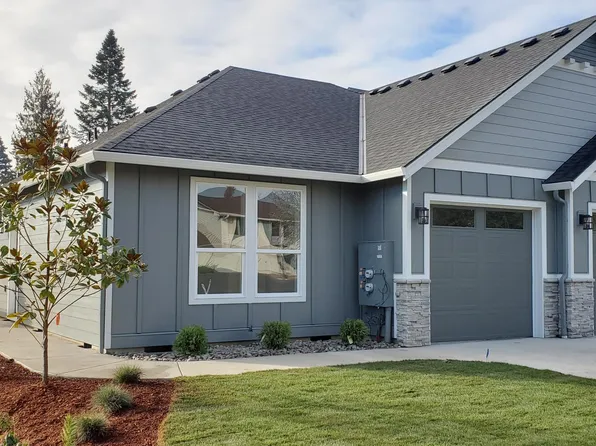 1711 NW 114th St #B, Vancouver, WA 98685