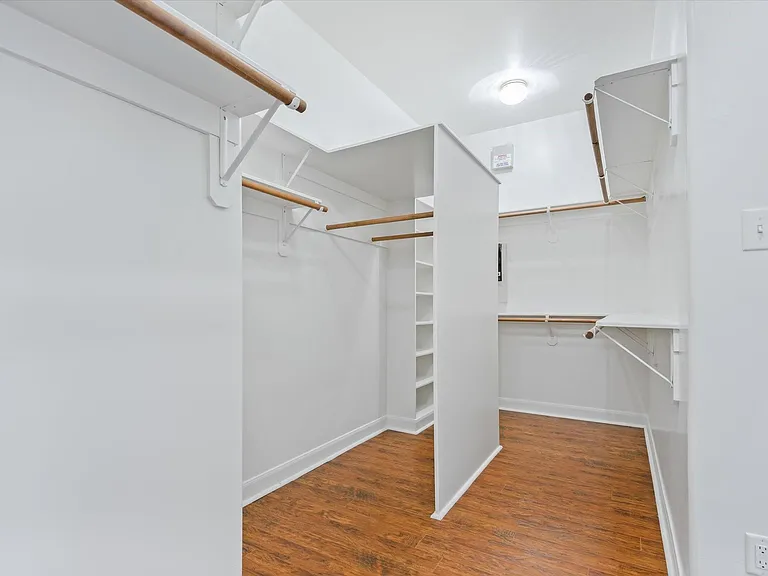 2635 Katie Harbor Dr — Photo 16