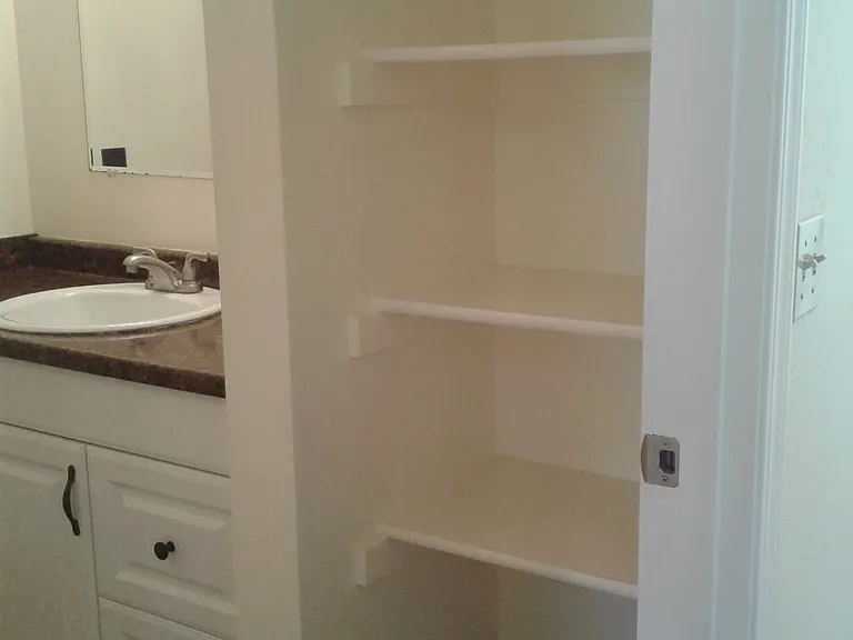 114 W Adams Ave #8 — Photo 16