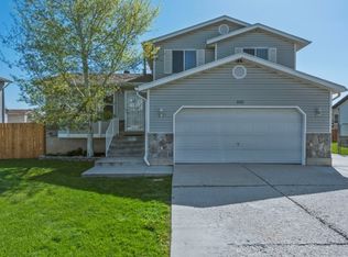 3335 S Forsythia Dr, West Valley City, UT 84119