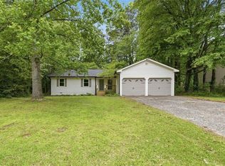 3129 Calumet Pl NW, Kennesaw, GA 30152