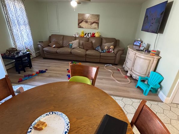 (undisclosed Address)